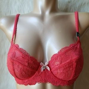NWT VS 34B UNLINED DEMI BRA